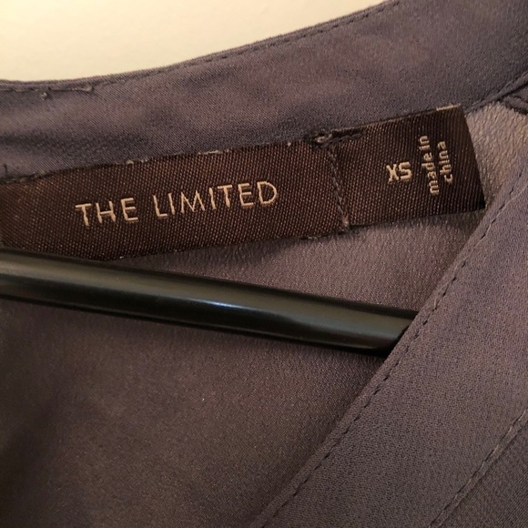 2/$30 The Limited - Gray Button Front Blouse Size XS | Roll Tab Sleeve Top - Picture 3 of 6